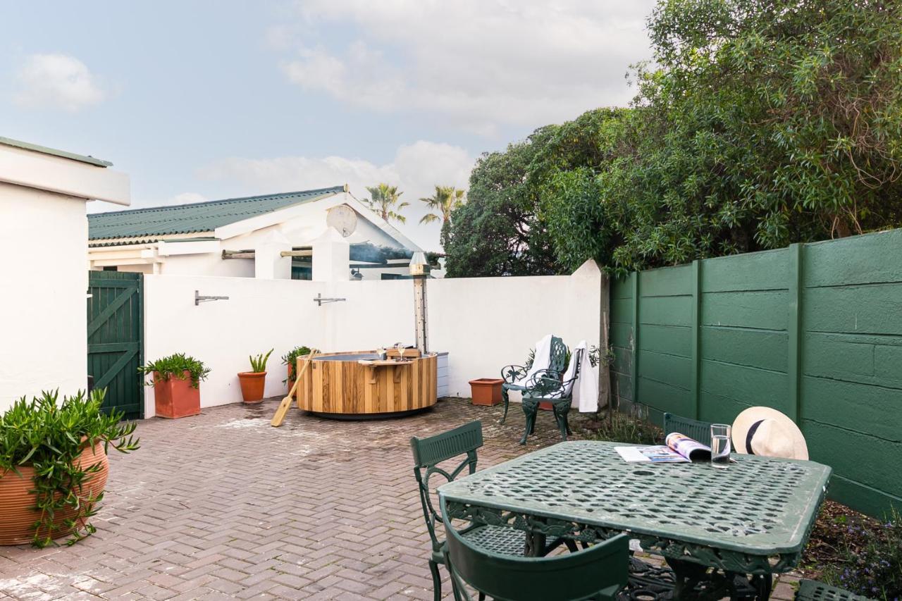 Langebaan Kite Cottages Bagian luar foto